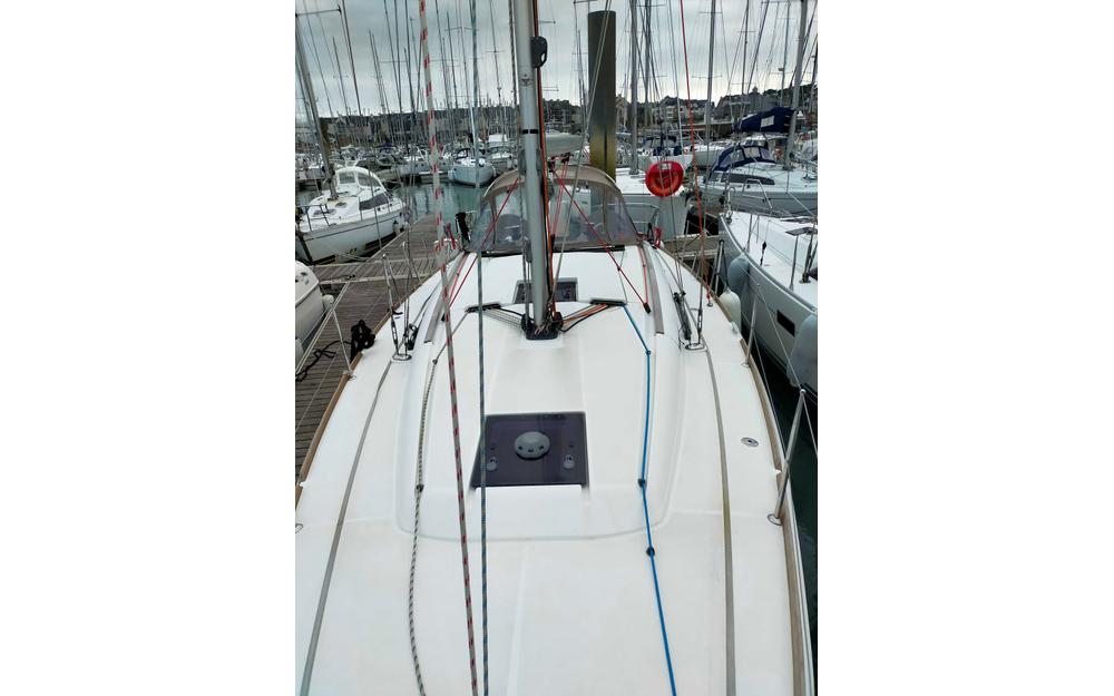 slider 3 Jeanneau Sun Odyssey 379